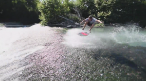Leo Labadens - Wakeskate trip