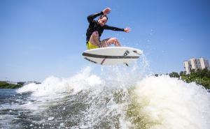 Ash Richardon black revolt wakesurf