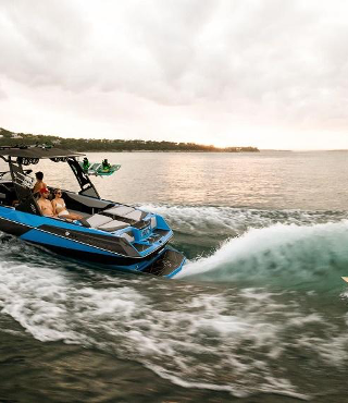 The Rise of Wake Boats-3