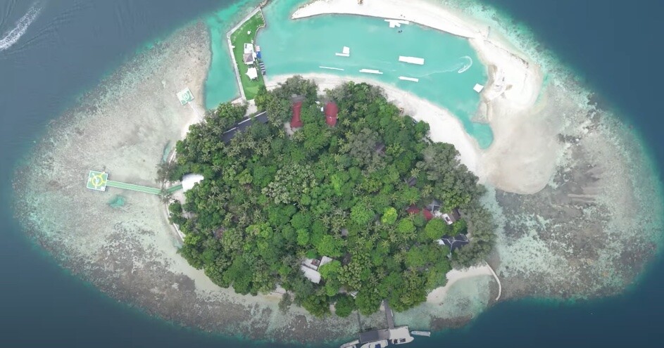 Pro Wakeboarders Shred It Up on Raf's Private Island in Indonesiajpg