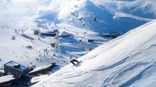 Jules Charraud Rides the french Alps