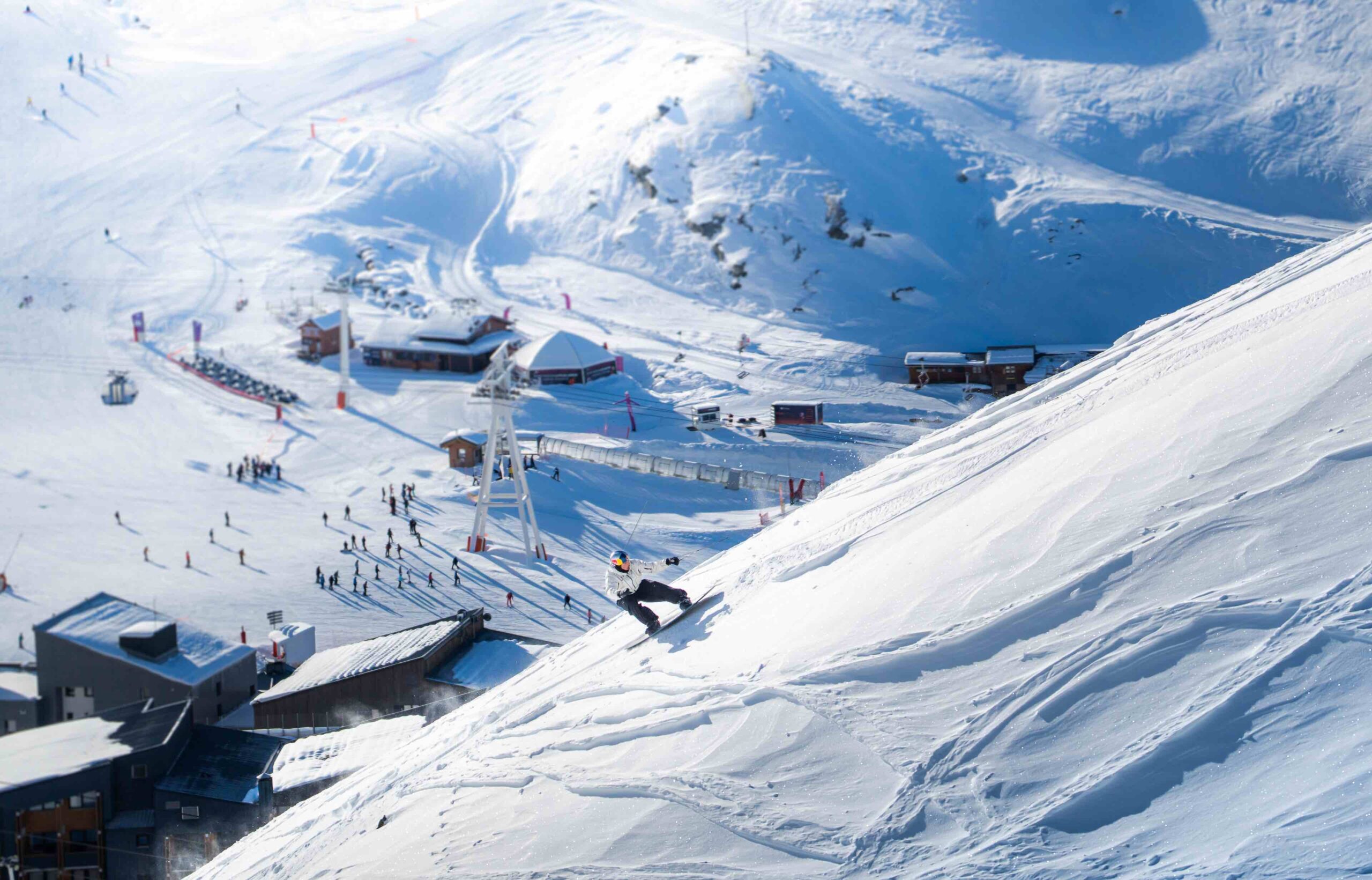 Jules Charraud Rides the french Alps